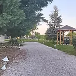 Abadi Pagony Vendeghaz Apartament Abádszalók