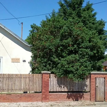 Abadi Pagony Vendeghaz Apartment