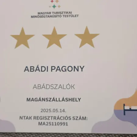 アパート Abadi Pagony Vendeghaz *